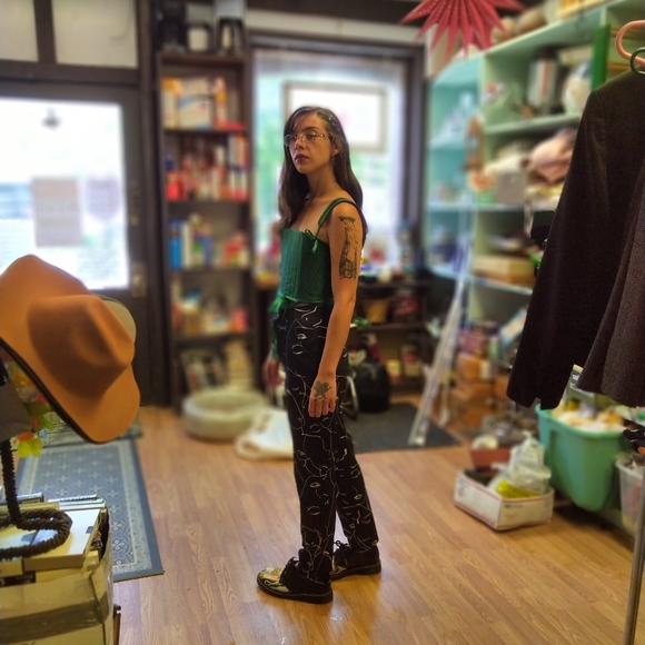 🌊meet yr seller!🌊 - Picture 6 of 7